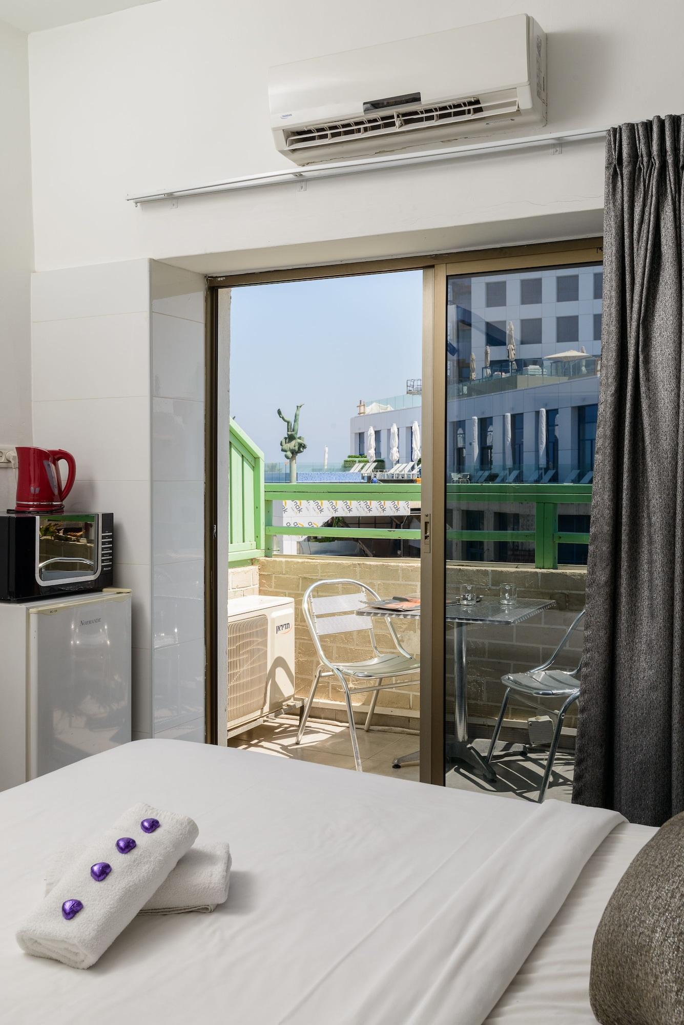 Liber Tel Aviv Sea Shore Suites By Raphael Hotels Екстериор снимка
