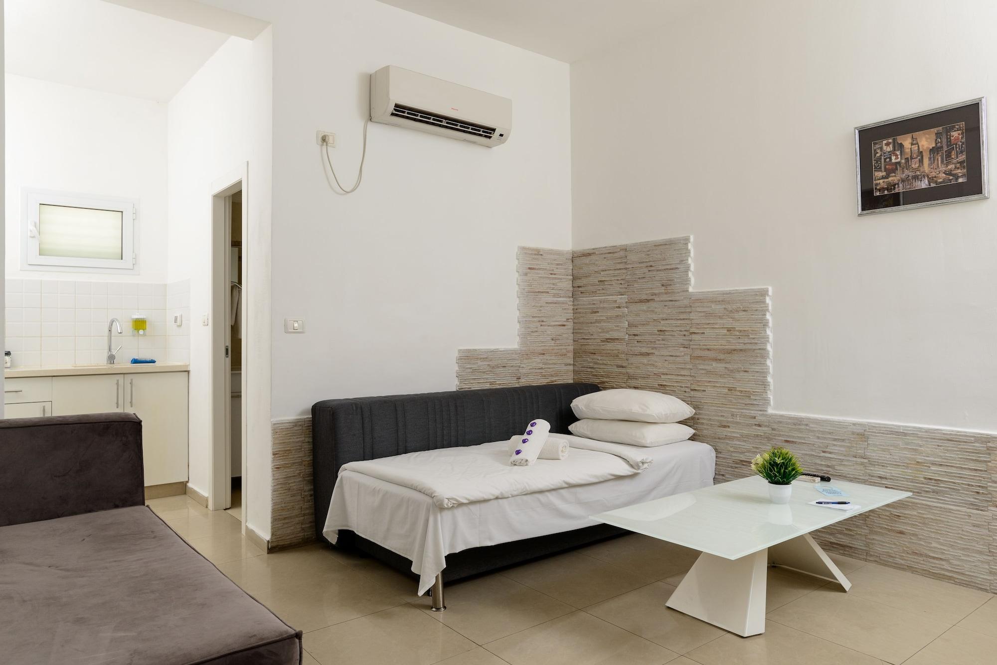 Liber Tel Aviv Sea Shore Suites By Raphael Hotels Екстериор снимка