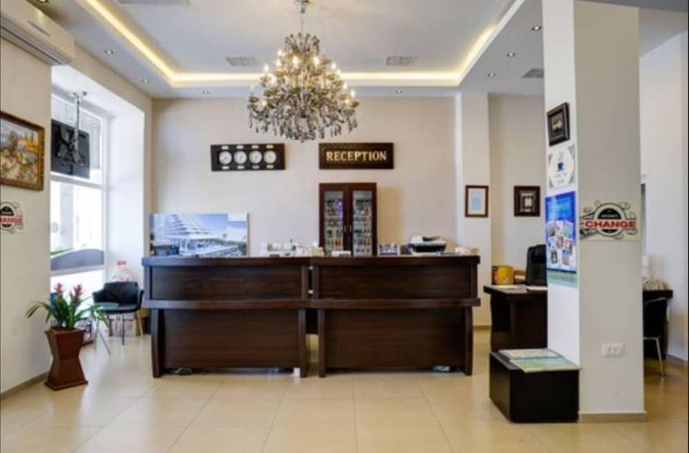 Liber Tel Aviv Sea Shore Suites By Raphael Hotels Екстериор снимка