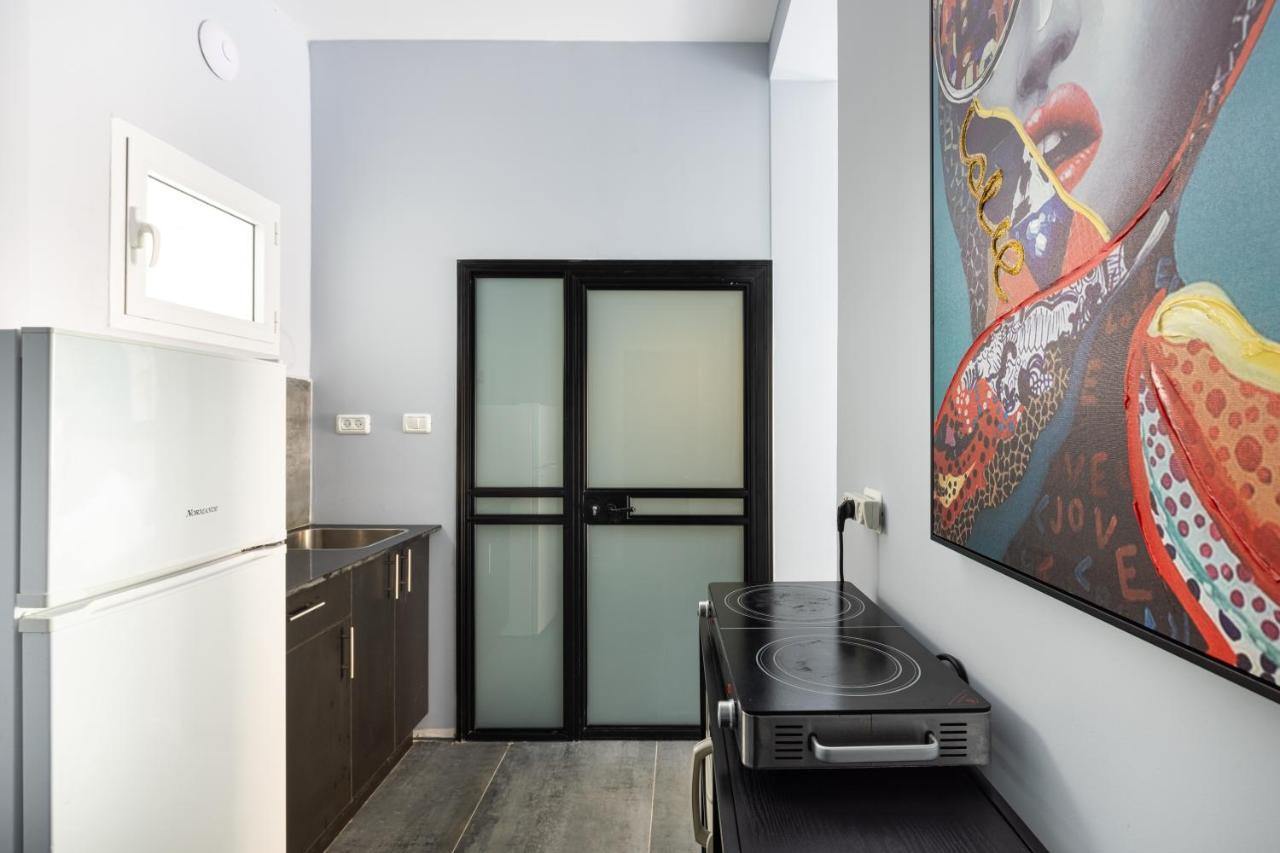 Liber Tel Aviv Sea Shore Suites By Raphael Hotels Екстериор снимка